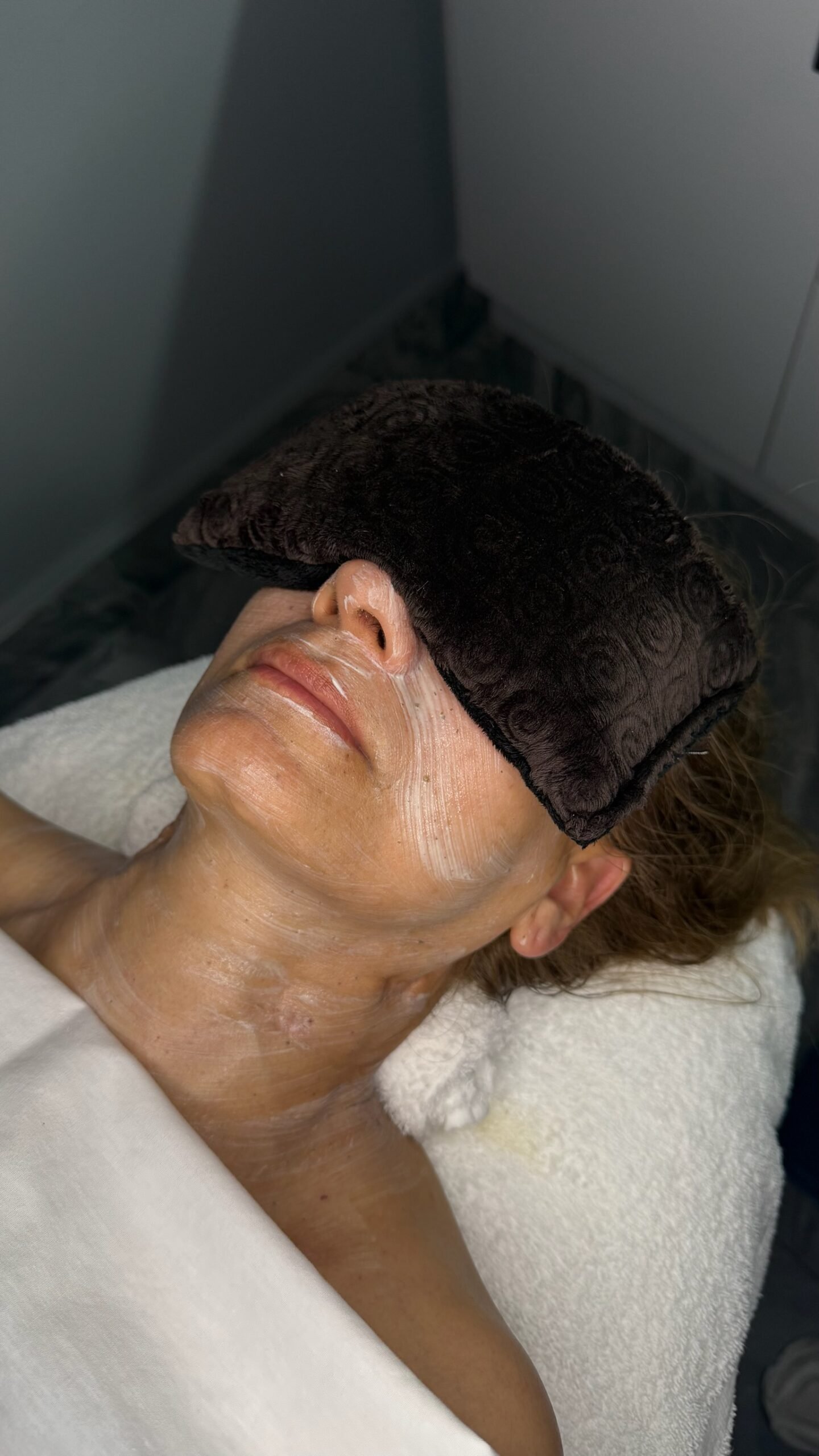 Facial treatment in progress